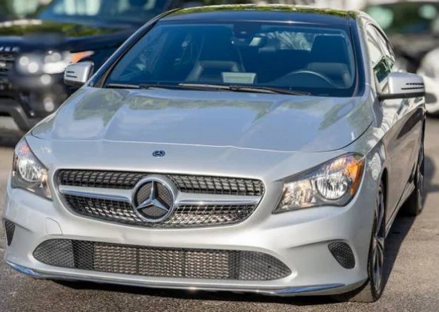 MERCEDES BENZ CLA 250 2019